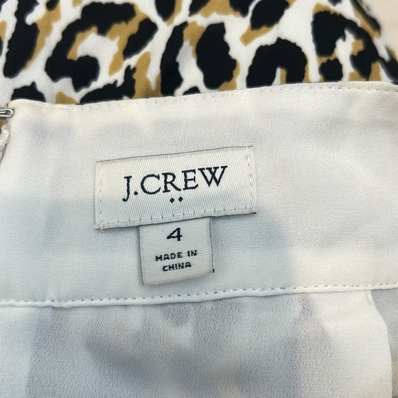 J. Crew Leopard Print pleated A-Line Skirt size 4. - Picture 7 of 8